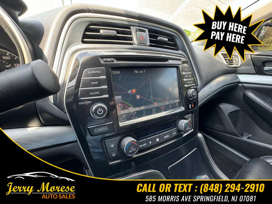 2017 Nissan Maxima Platinum 3.5L photo