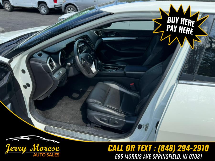 2017 Nissan Maxima Platinum 3.5L photo