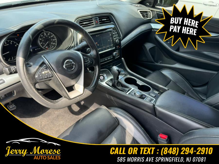 2017 Nissan Maxima Platinum 3.5L photo