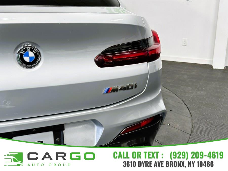 2020 BMW X4 M40i Sports Activity Coupe photo