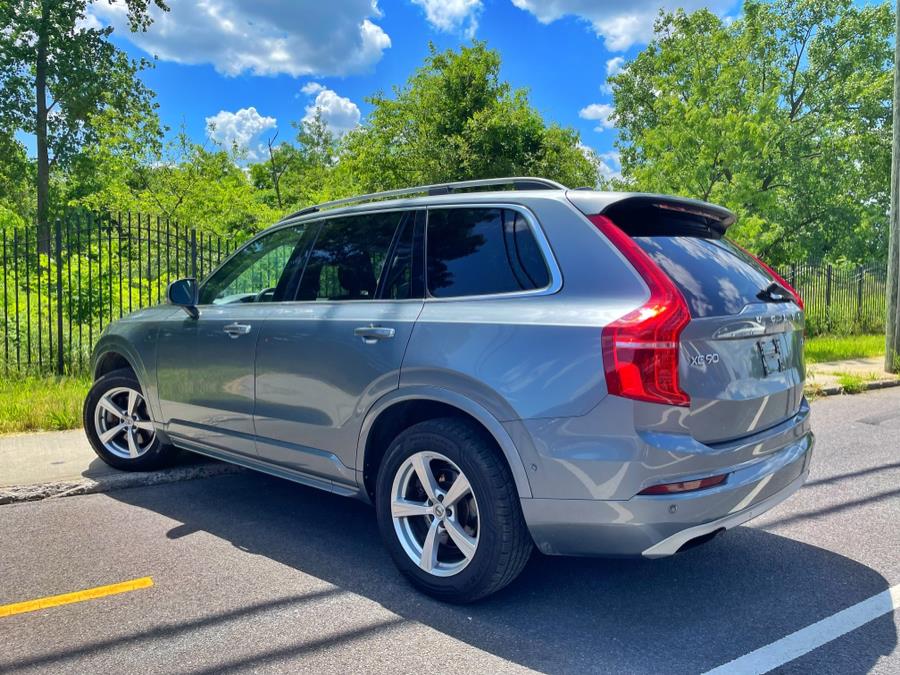 2017 Volvo XC90 T5 AWD 5-Passenger Momentum photo