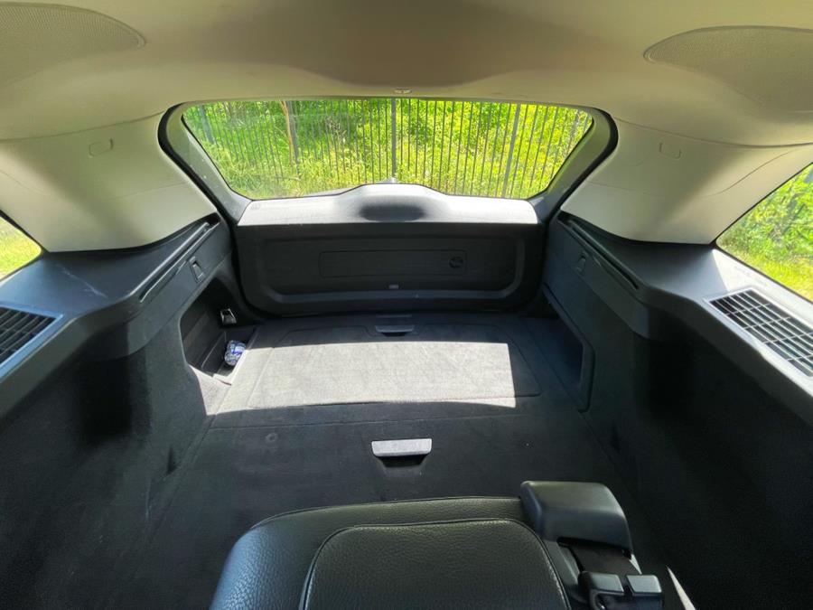 2017 Volvo XC90 T5 AWD 5-Passenger Momentum photo