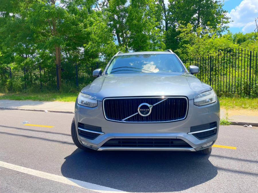 2017 Volvo XC90 T5 AWD 5-Passenger Momentum photo