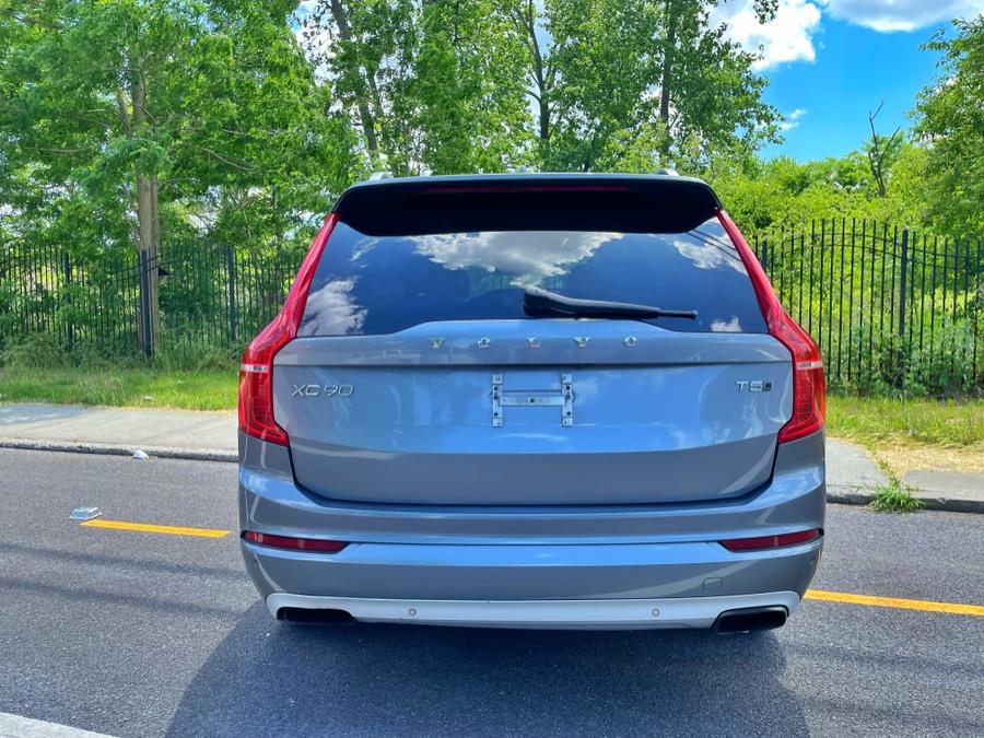 2017 Volvo XC90 T5 AWD 5-Passenger Momentum photo