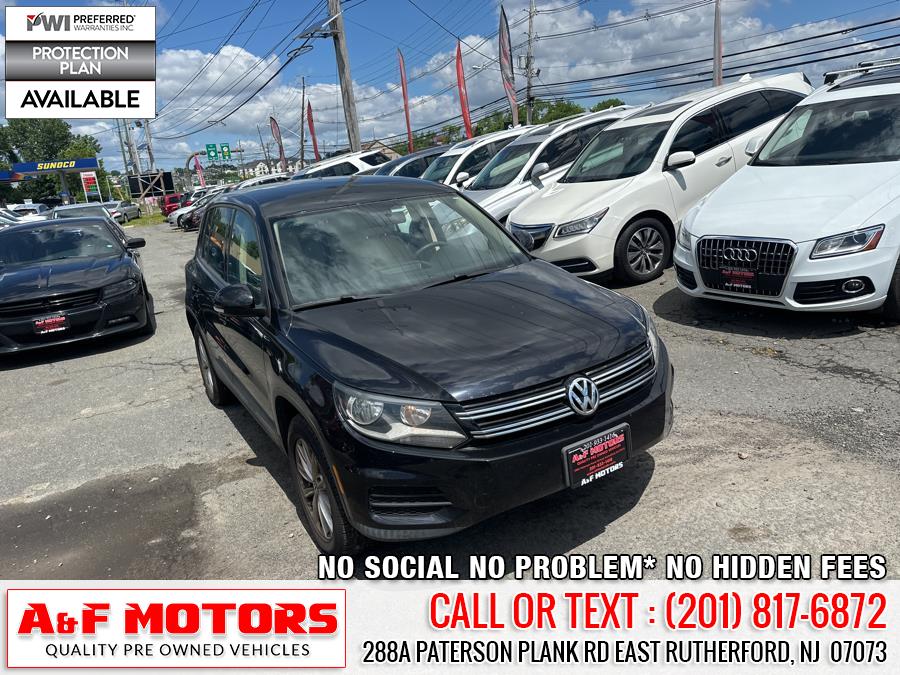 2014 Volkswagen Tiguan S 4Motion photo