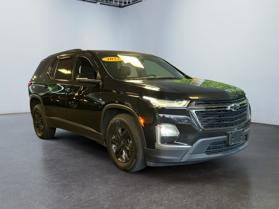 2023 Chevrolet Traverse AWD 4dr LT Leather photo