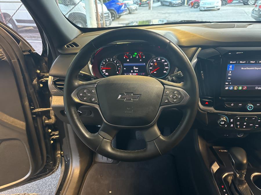 2023 Chevrolet Traverse AWD 4dr LT Leather photo