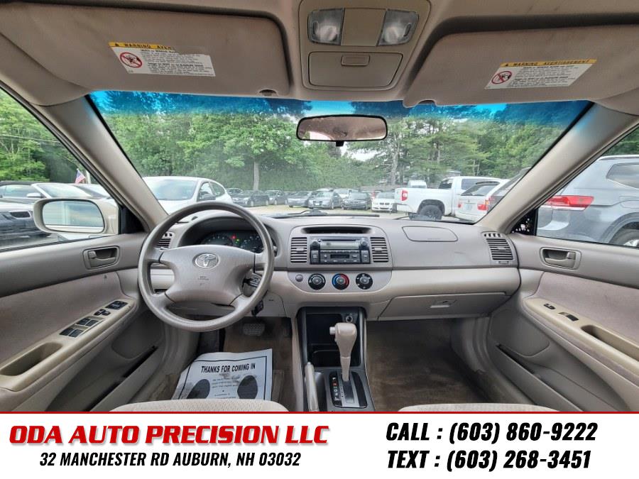 2002 Toyota Camry SE photo