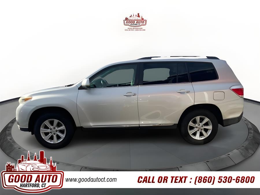 2011 Toyota Highlander photo