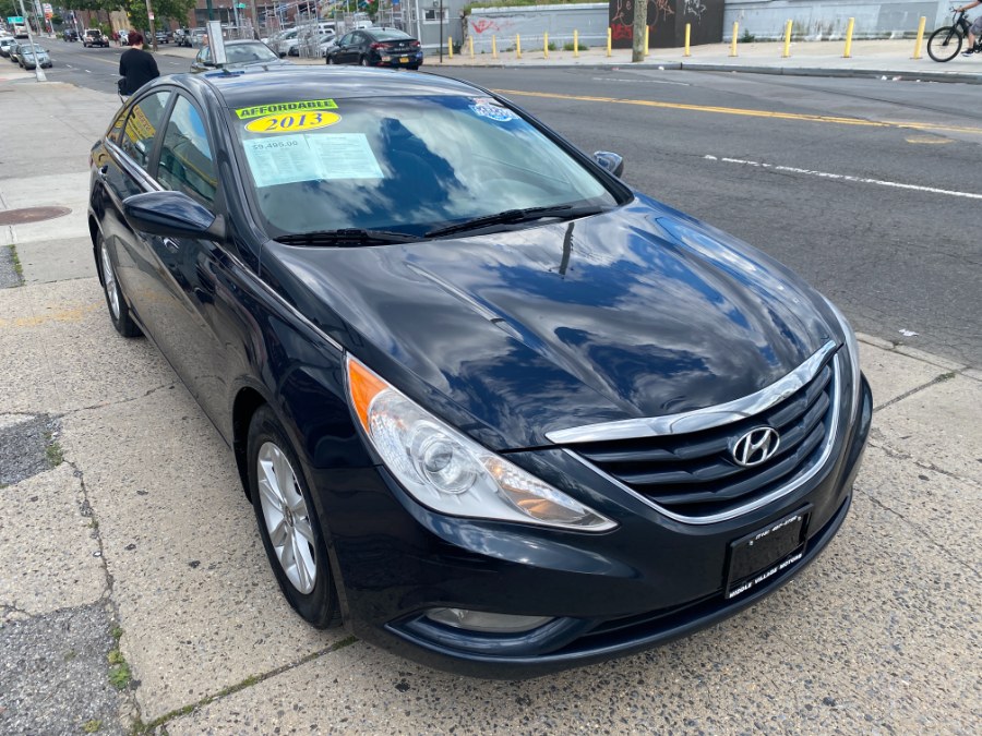 2013 Hyundai Sonata GLS photo