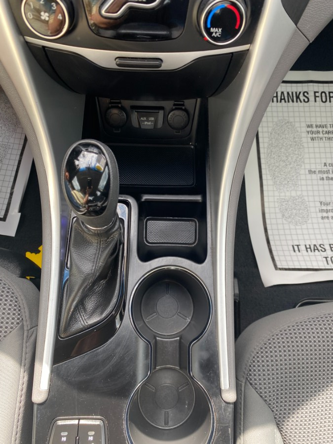 2013 Hyundai Sonata GLS photo