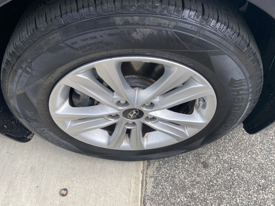 2013 Hyundai Sonata GLS photo
