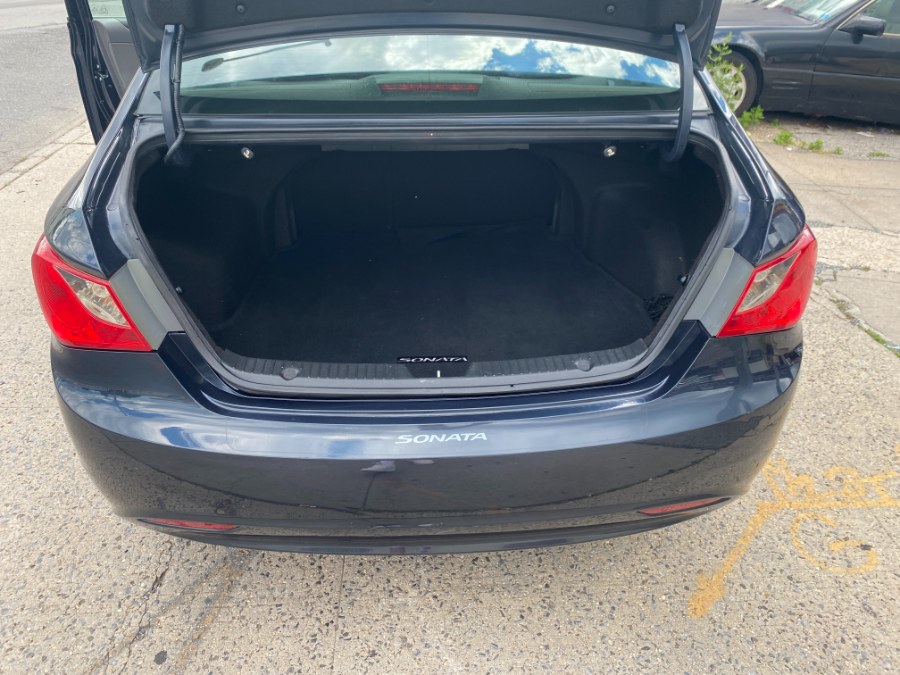 2013 Hyundai Sonata GLS photo