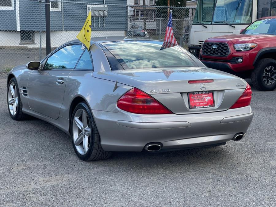 2004 Mercedes-Benz SL-Class SL500 photo