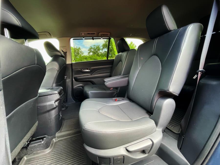 2024 Toyota Grand Highlander XLE FWD (Natl) photo