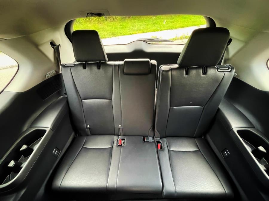 2024 Toyota Grand Highlander XLE FWD (Natl) photo