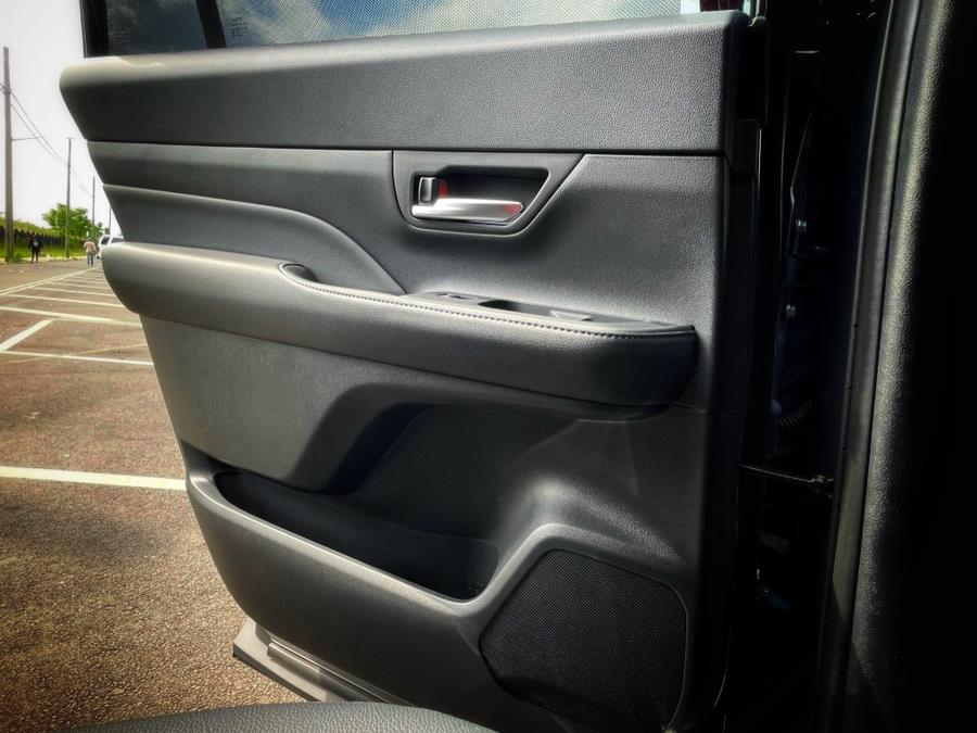 2024 Toyota Grand Highlander XLE FWD (Natl) photo