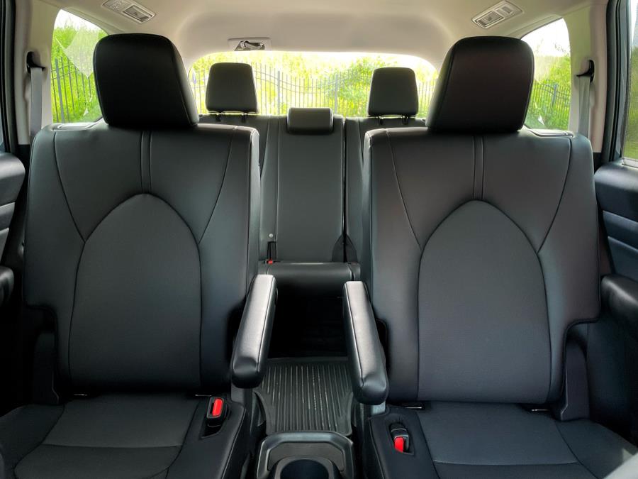 2024 Toyota Grand Highlander XLE FWD (Natl) photo