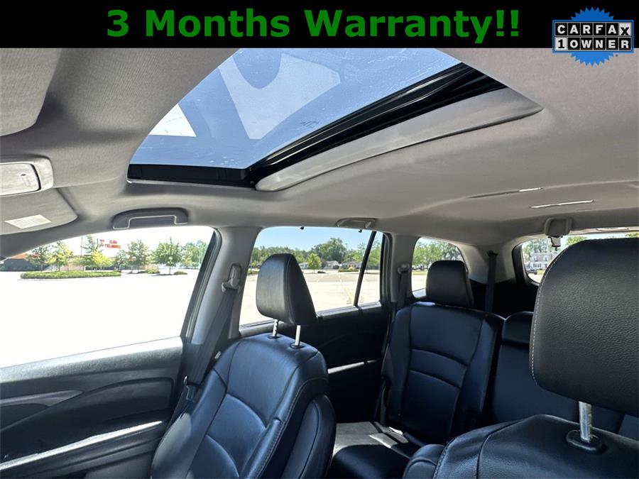 2021 Honda Pilot Special Edition photo