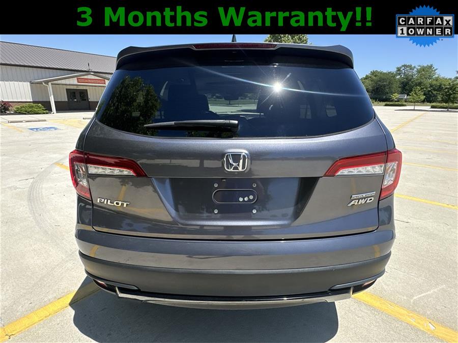 2021 Honda Pilot Special Edition photo