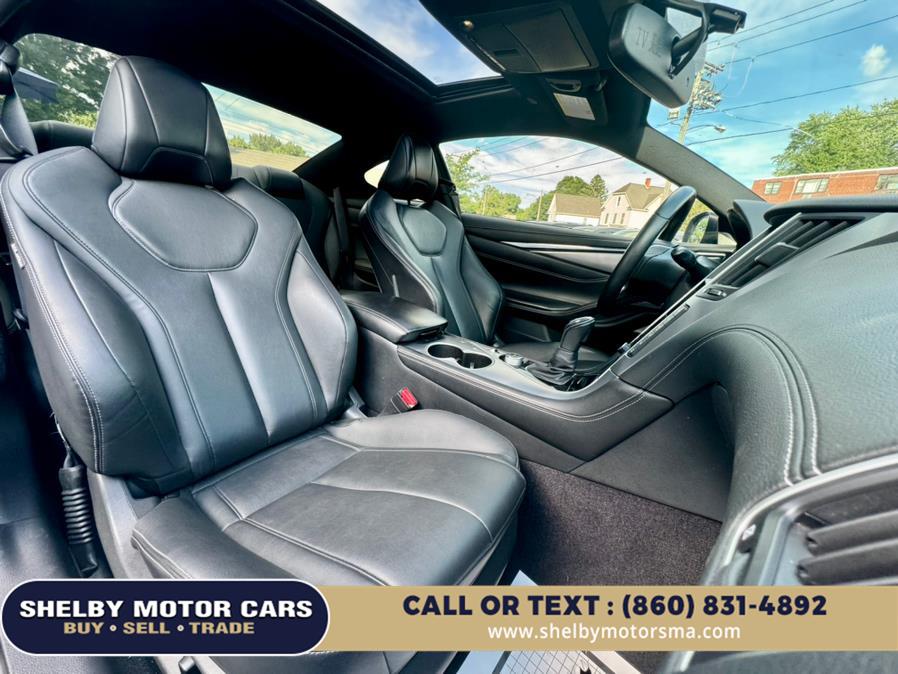 2018 Infiniti Q60 3.0t LUXE AWD photo