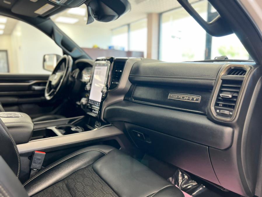 2022 RAM 1500 REBEL 4x4 Crew Cab 5''7