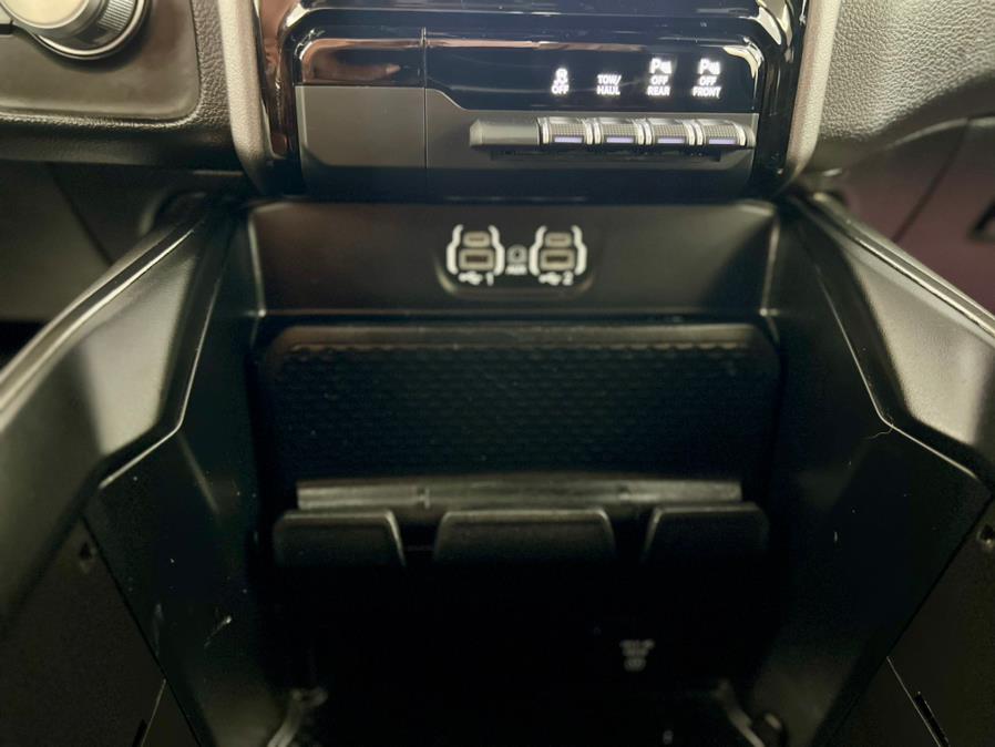 2022 RAM 1500 REBEL 4x4 Crew Cab 5''7