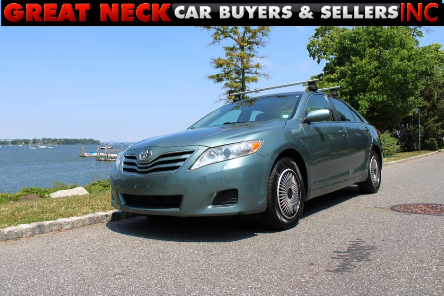 2010 Toyota Camry LE