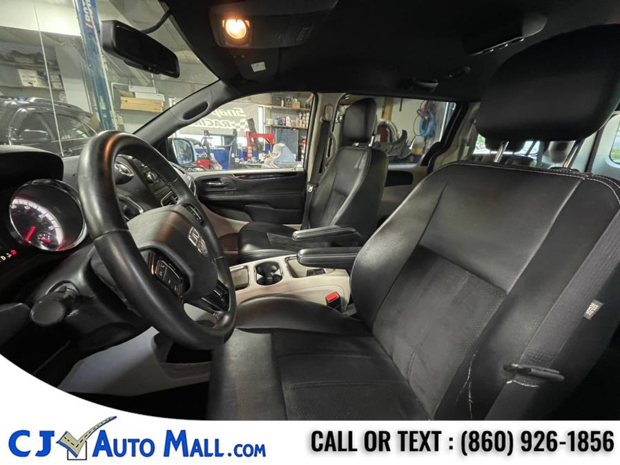 2017 Dodge Grand Caravan SXT Wagon photo