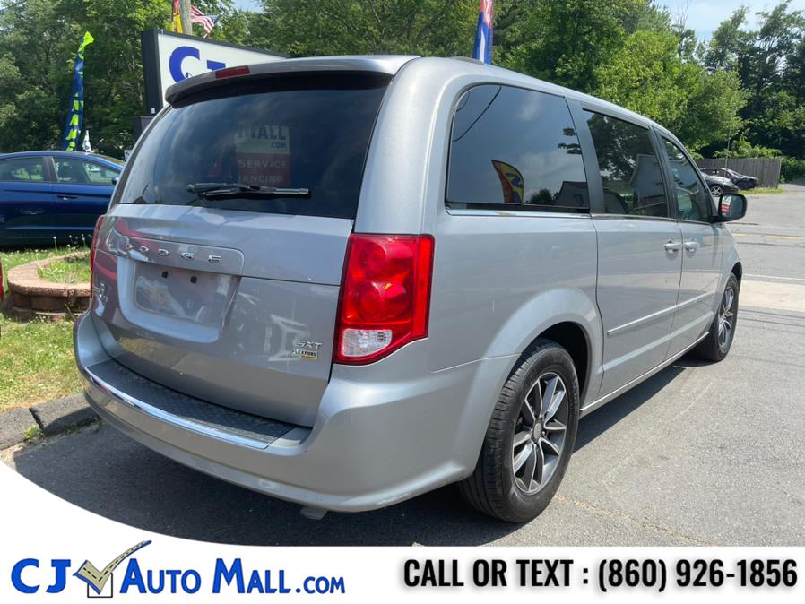 2017 Dodge Grand Caravan SXT Wagon photo