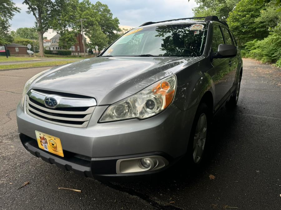 2011 Subaru Outback 2.5i Premium photo