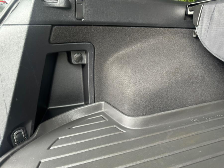 2011 Subaru Outback 2.5i Premium photo