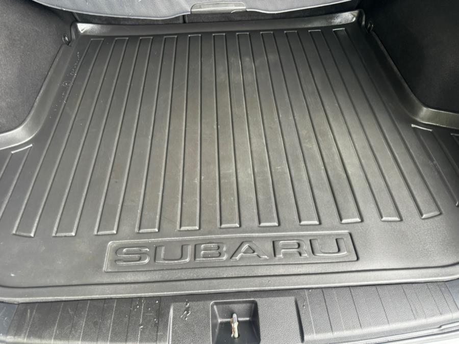 2011 Subaru Outback 2.5i Premium photo