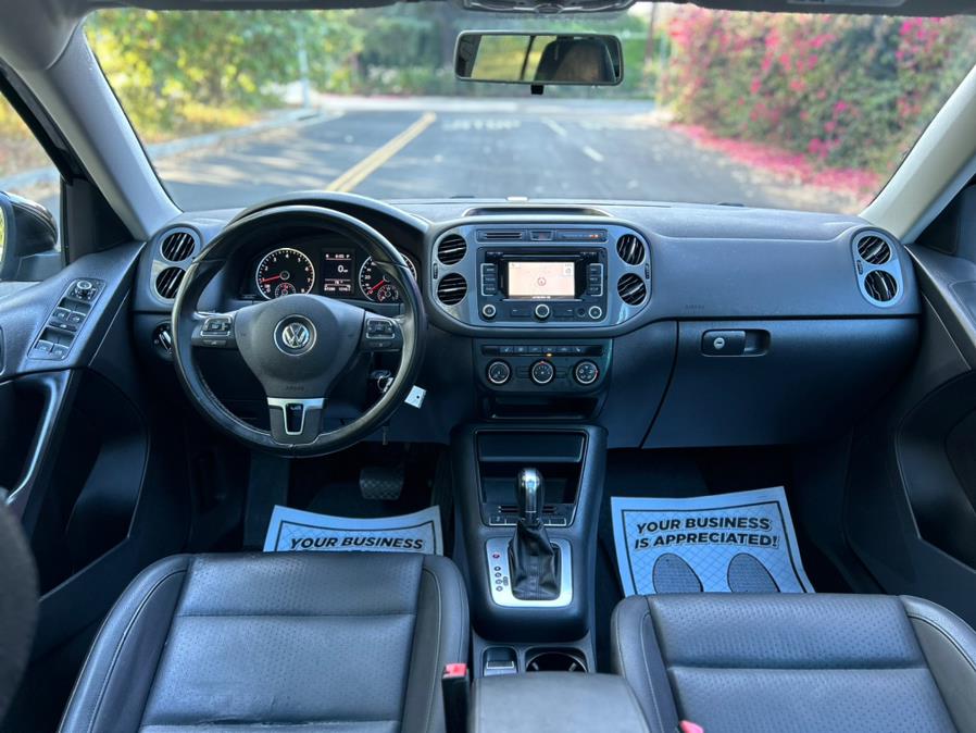2013 Volkswagen Tiguan S photo