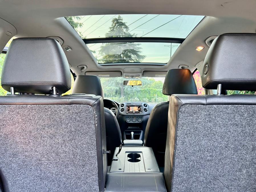 2013 Volkswagen Tiguan S photo