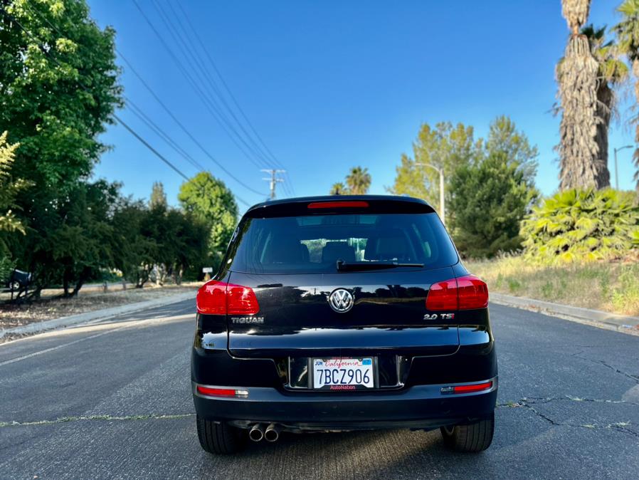 2013 Volkswagen Tiguan S photo
