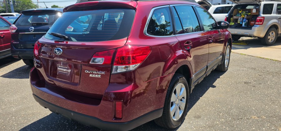 2012 Subaru Outback 2.5i photo