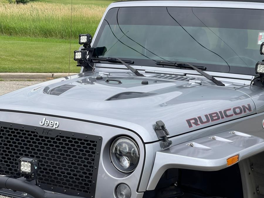 2016 Jeep Wrangler Unlimited Rubicon photo