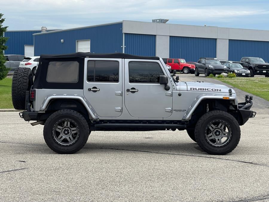 2016 Jeep Wrangler Unlimited Rubicon photo