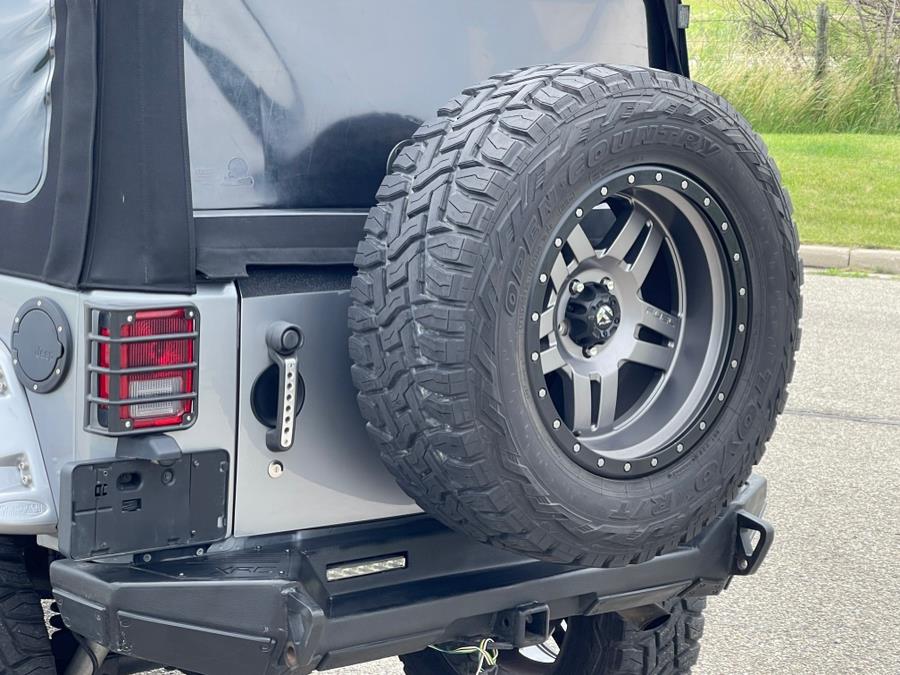 2016 Jeep Wrangler Unlimited Rubicon photo