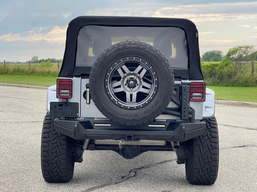 2016 Jeep Wrangler Unlimited Rubicon photo