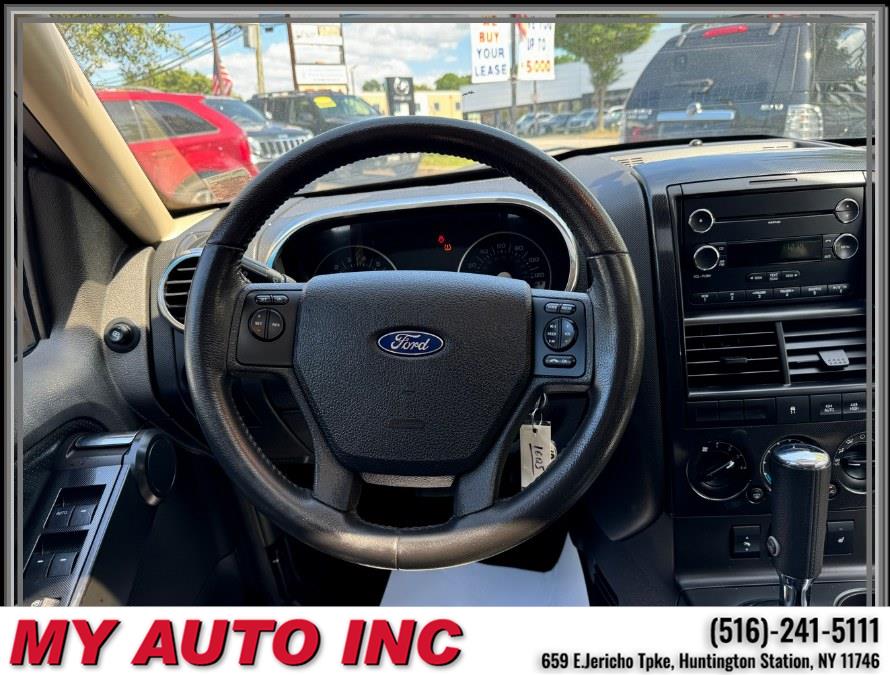 2010 Ford Explorer XLT photo