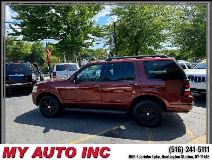 2010 Ford Explorer XLT photo