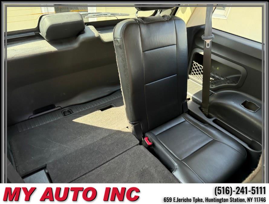 2010 Ford Explorer XLT photo