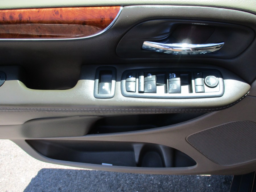 2016 Chrysler Town & Country 4dr Wgn Touring photo