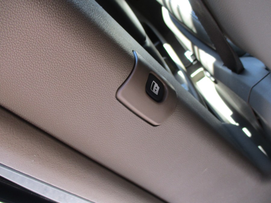 2016 Chrysler Town & Country 4dr Wgn Touring photo