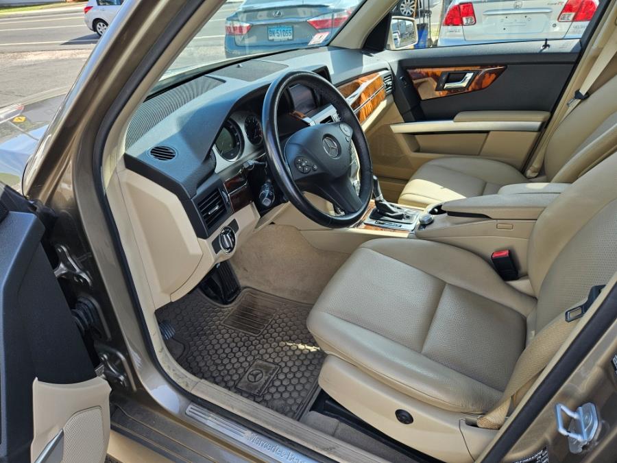 2010 Mercedes-Benz GLK-Class GLK350 photo