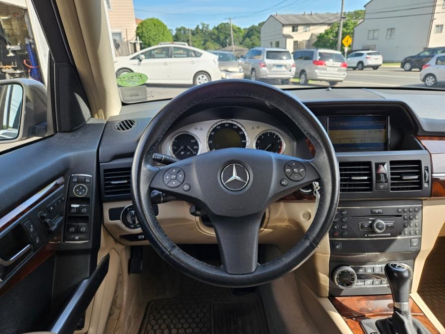 2010 Mercedes-Benz GLK-Class GLK350 photo
