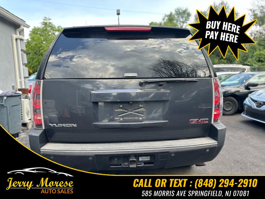2008 GMC Yukon Denali photo