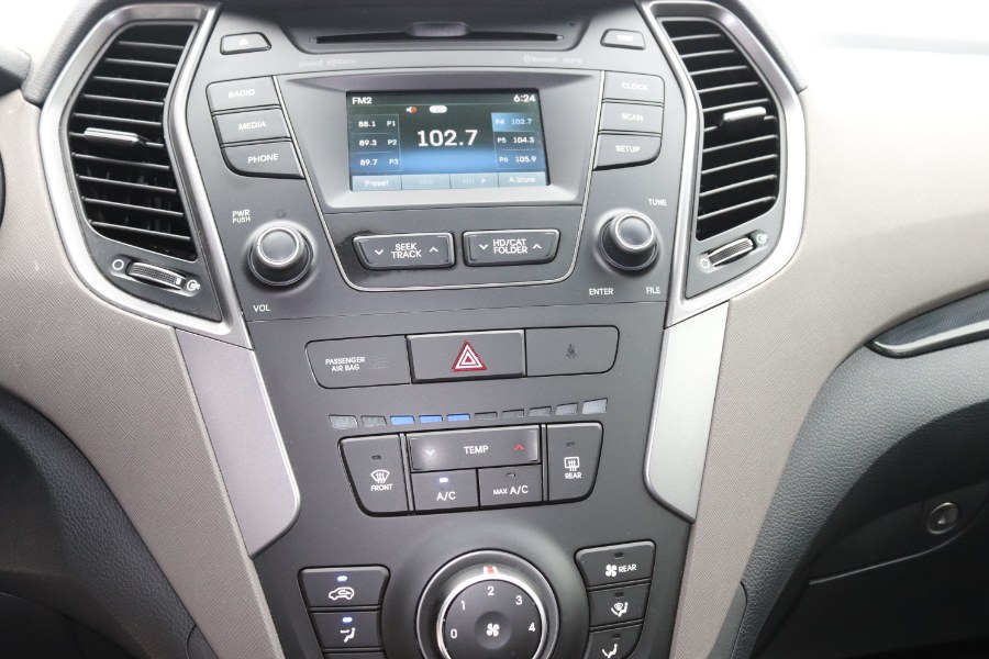 2014 Hyundai Santa Fe GLS photo